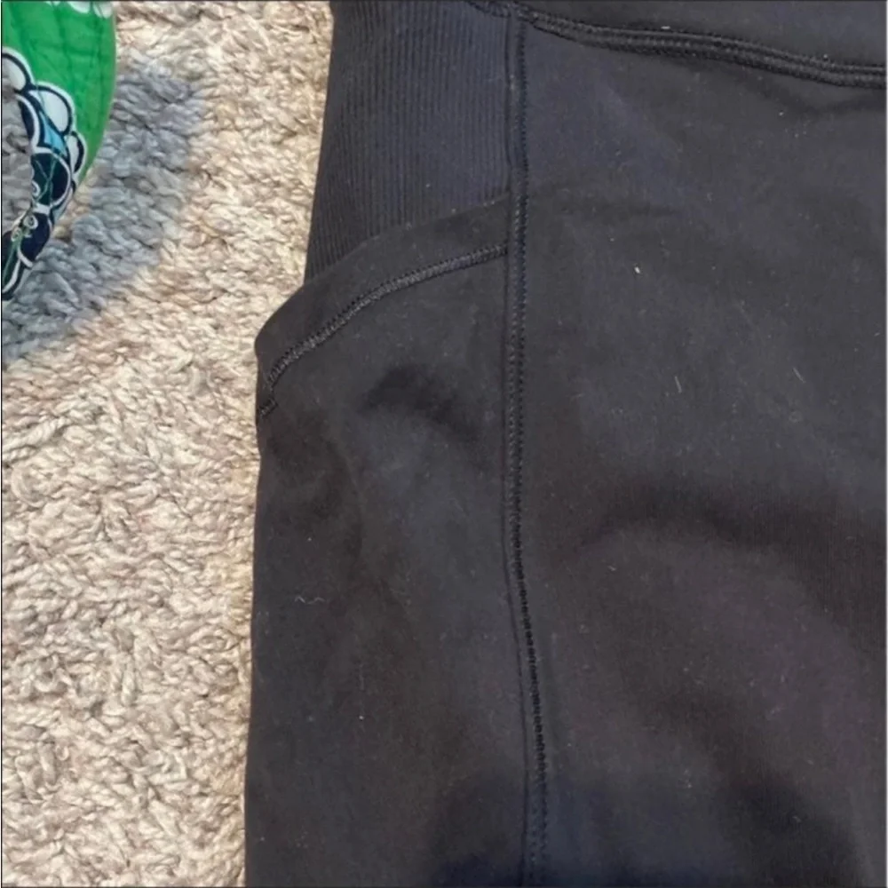 Lululemom leggings - Picture 4 of 6